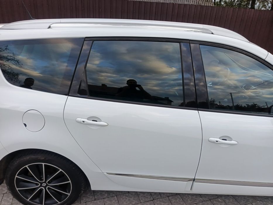 Рено Сценік 3 на запчастини 1.6 DCI