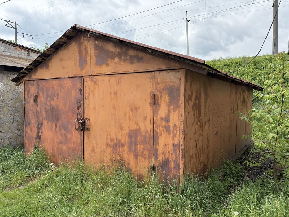 Продам гараж в хорошому стані