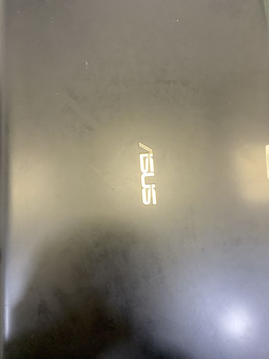 Ноутбук ASUS E 502N