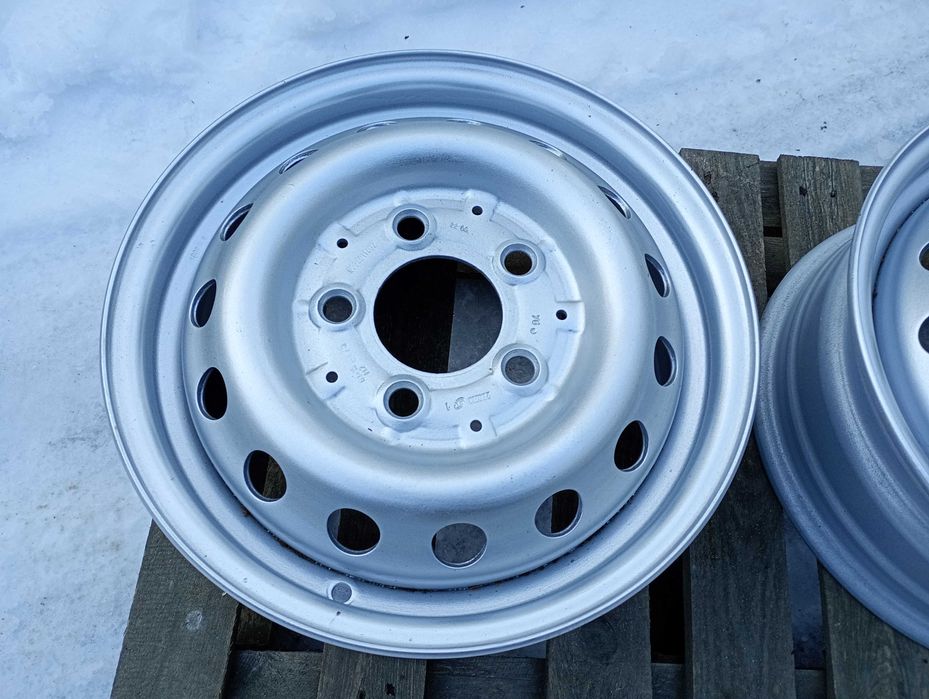 Felgi 15 cali Vw Lt  Mercedes Sprinter