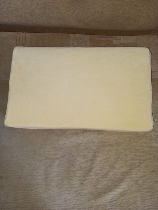 Ортопедична подушка.