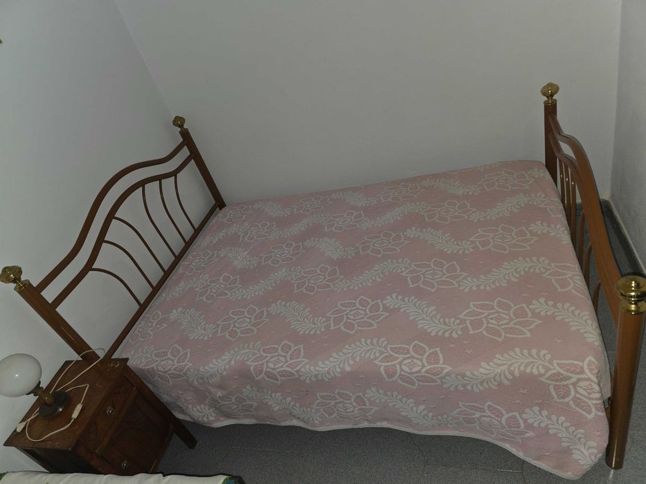 Mobília de casa Camas de ferro, Armário