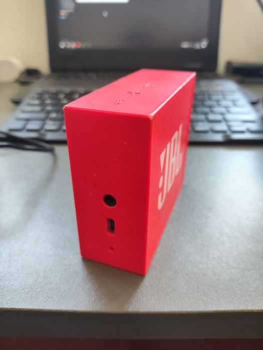 Altavoz JBL Go inalámbrico