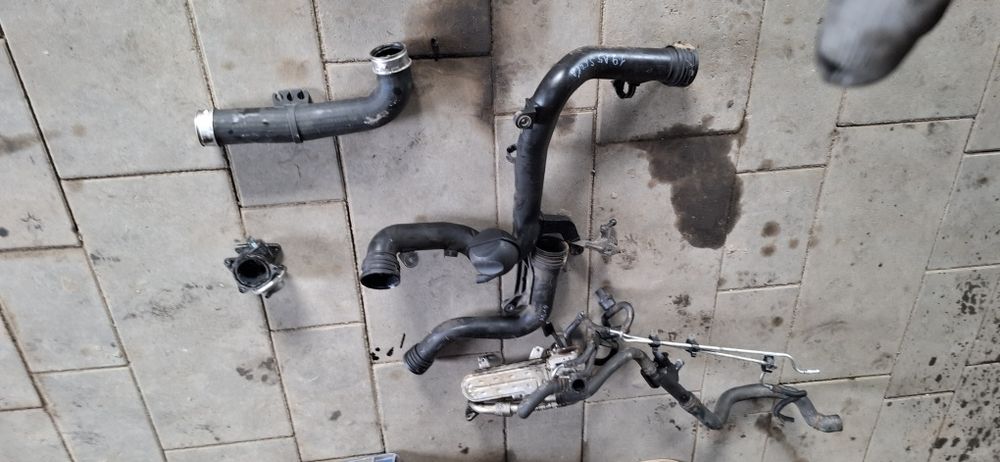 Патрубки турбіни інтеркуллера шкода октавія VW passat b6 А5 1.9 тді