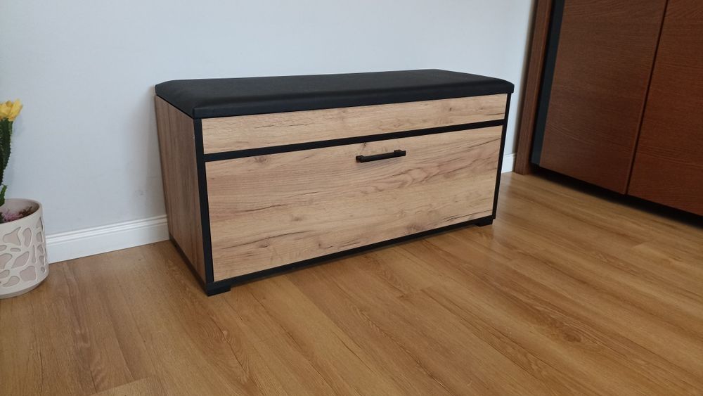 Półka szafka na buty z siedziskiem , wysyłka.Mozliwosc Na Wymiar