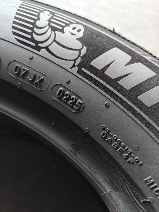 2шт Michelin r18 235 55 104T XL шини літні рік25! Італія преміум вживана гума