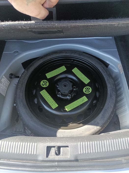 Audi A4 2012 VIN WAUBFAFLXCN002048 фото оголошення 13 з 23
