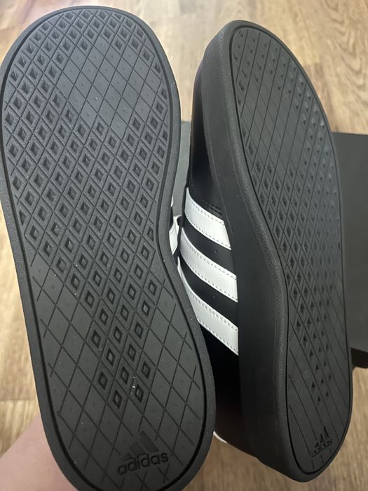 Кроссовки кеды adidas 38