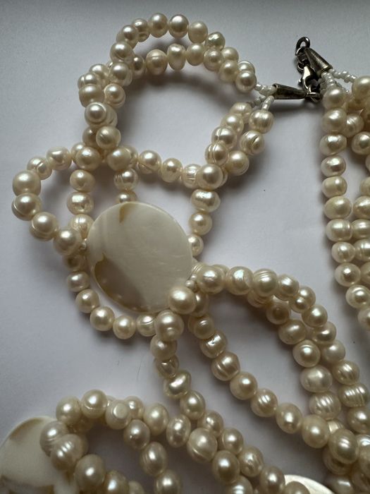 Віниажне намисто з перламутрових справжніх перлин