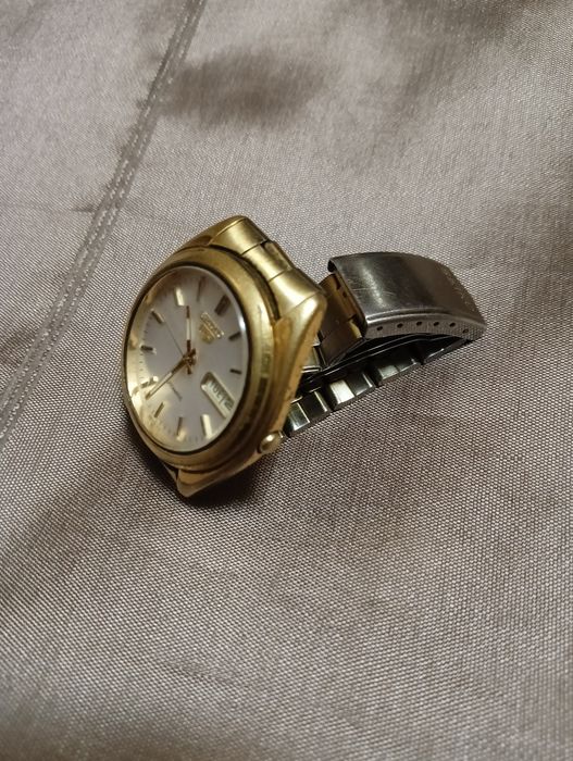 Часы автомат Seiko.