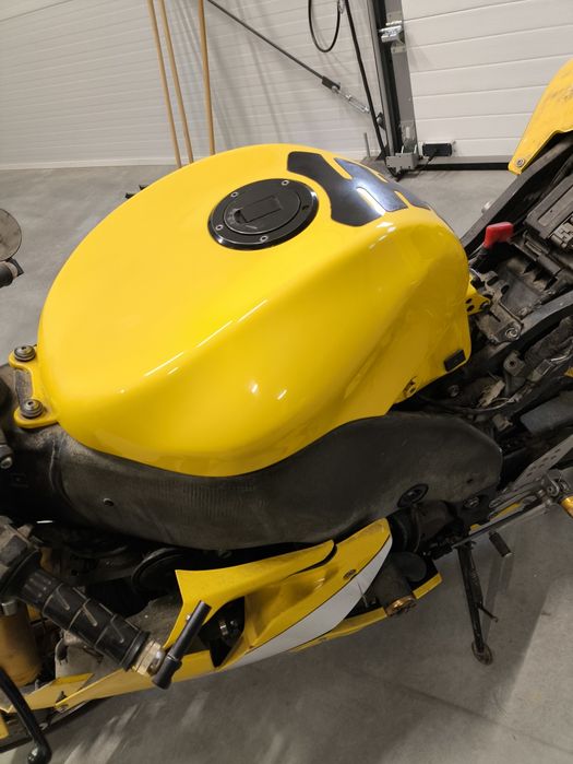 Kawasaki zx10r 04-05 pompa paliwa