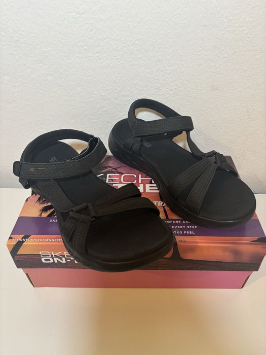 Sandálias Atléticas Skechers On-The-go 600 Brilliancy tamanho 37