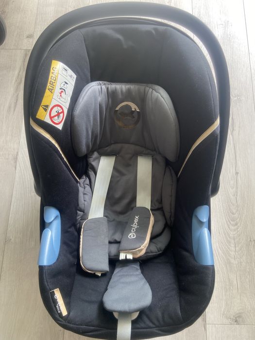 Fotelik samochodowy Cybex – dobry stan
