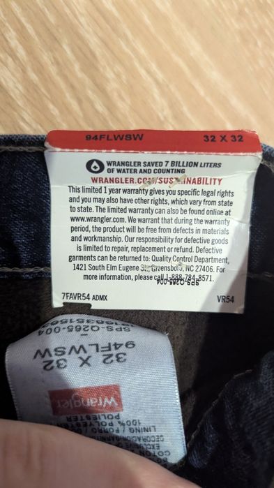 Американські штани Wrangler з теплою підкладкою всередині.