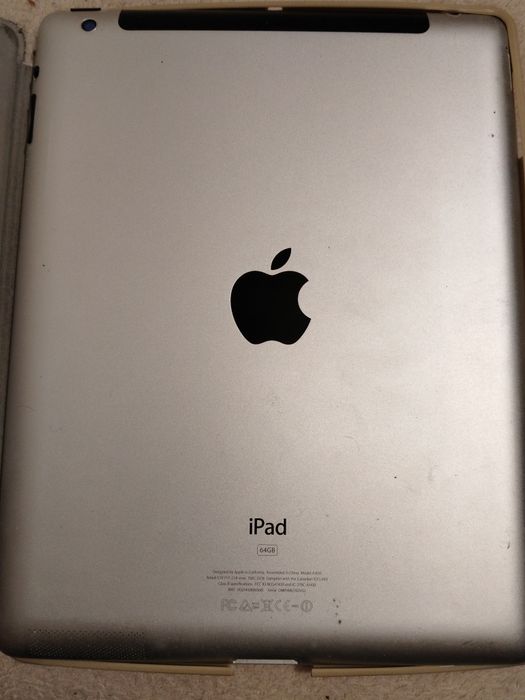 Apple iPad 3-го покоління (модель A1430) НА ЗАПЧАСТИНИ ЧИ ВІДНОВЛЕННЯ