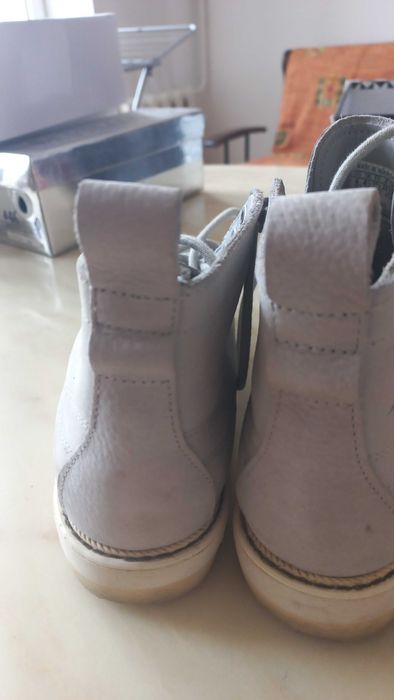 Взуття  оригінальне Adidas
