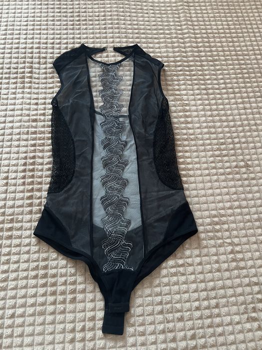 Продам новое нижнее боди