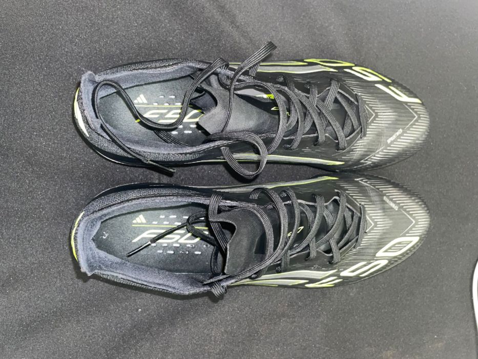 Chuteiras F50 PRO Futebol