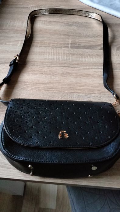 Piękna torebka skórzana