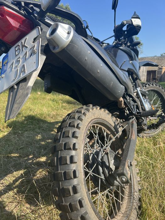 Продам мотоцикл лонкін прус 200