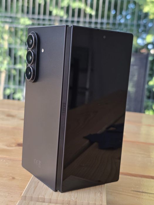 Samsung Galaxy zFold 7. 12/256