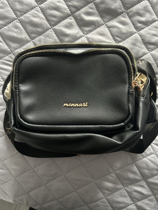 Torebka monnari na pasku