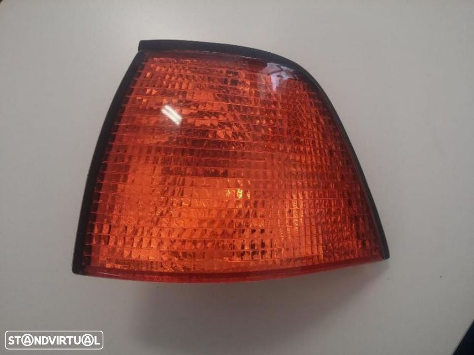 Pisca farolim esquerdo / direito bmw e36 316/ 318 /320 325 (novo)