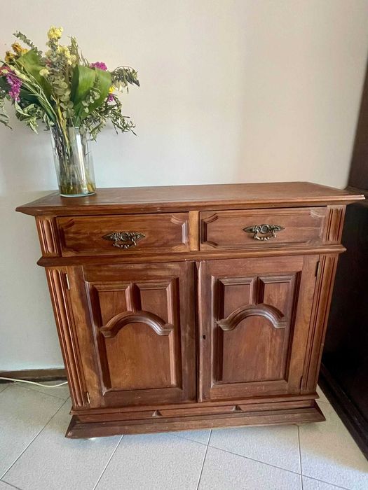 Conjunto de Sala de Jantar Clássico em Madeira – Completo (935 278 143)