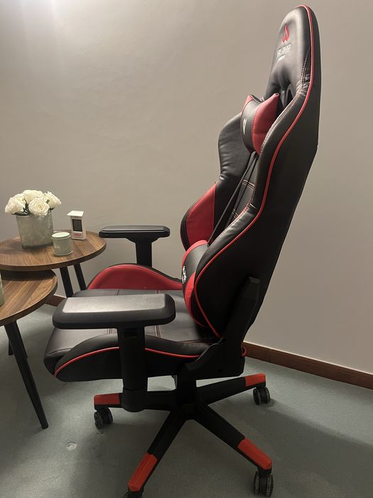 Cadeira Gaming Alpha Gamer Nimbus Preta/Vermelha Muito Bom Estado