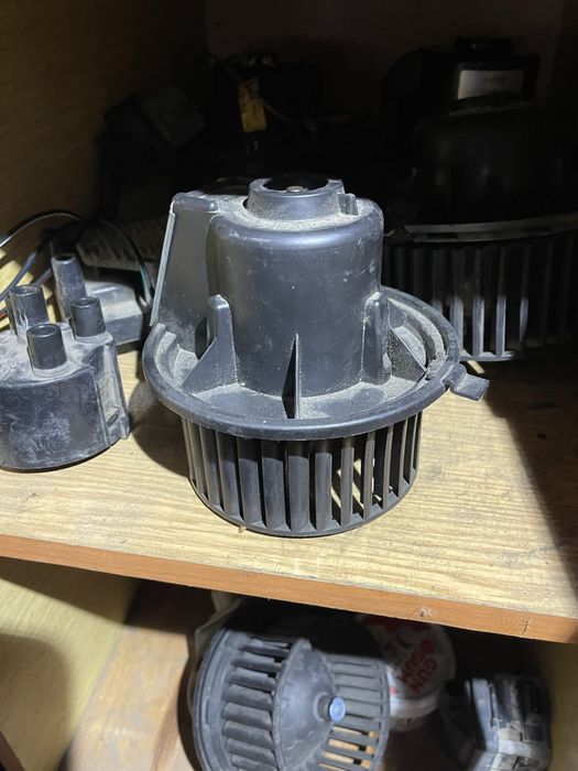 Вентилятор пічки, моторчик гольф 2,3 пассат б3,б4 венто