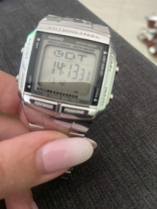 Reogio casio prateado