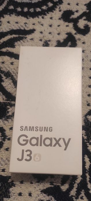 Vendo telemóveis, Samsung Galaxy J3