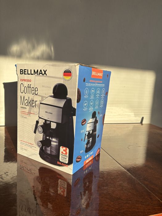 Кавоварка рожкова 2200Вт Espresso Belmax ВМ-0028