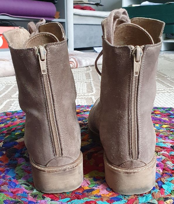 Buty zamszowe 38 jasny beż wiosna jesień