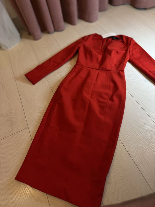 Новенька сукня Karen Millen