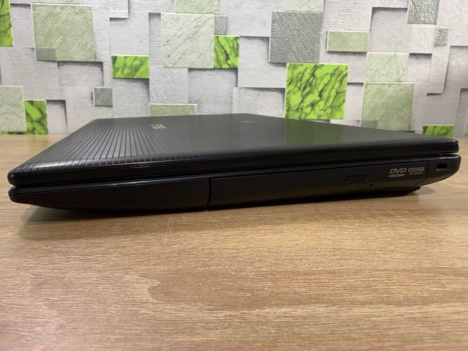 Ноутбук Asus X55A (X55A-SX101H)