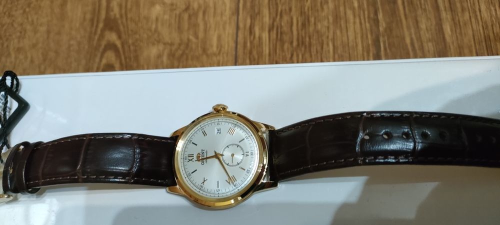 Orient Bambino механічний годинник