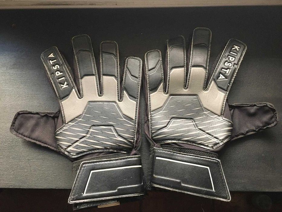 Luvas de Guarda-redes Futebol Adulto F100 RESIST Preto/Cinzento