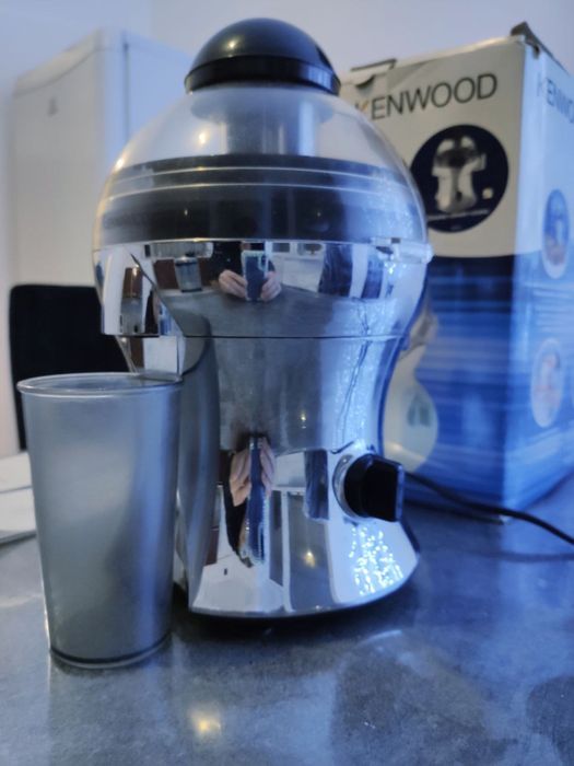 Соковыжималка KENWOOD JE 356