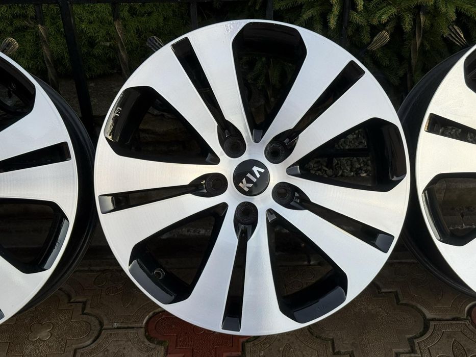 Диски 5/114,3 R 18 kia оригінал