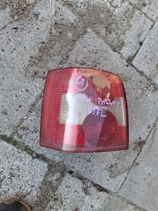 Lampa lewy tył kombi volkswagen Passat b5 fl