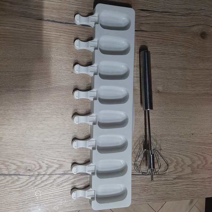 Набір приборів для кухні