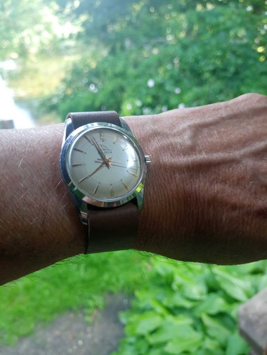 Helvetia retro, cal 830, Swiss