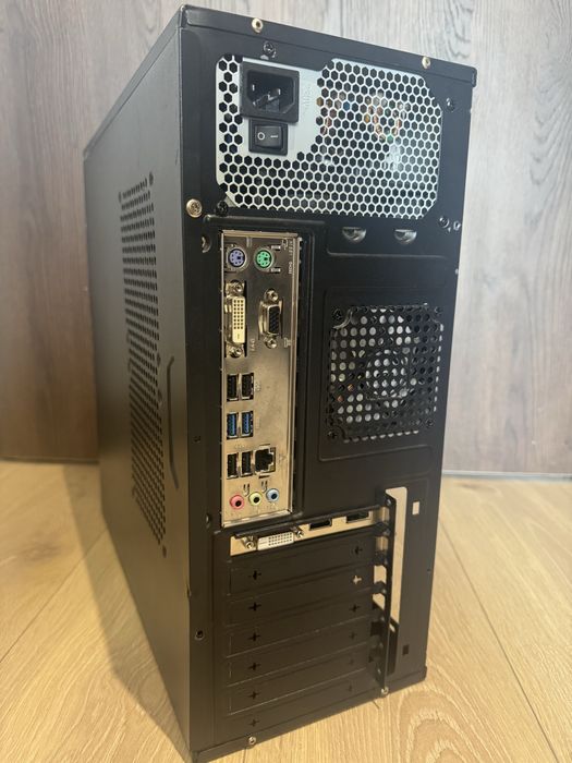 Komputer Do Gier! I5 | RX 4GB | 8GB | SSD | WIN10!