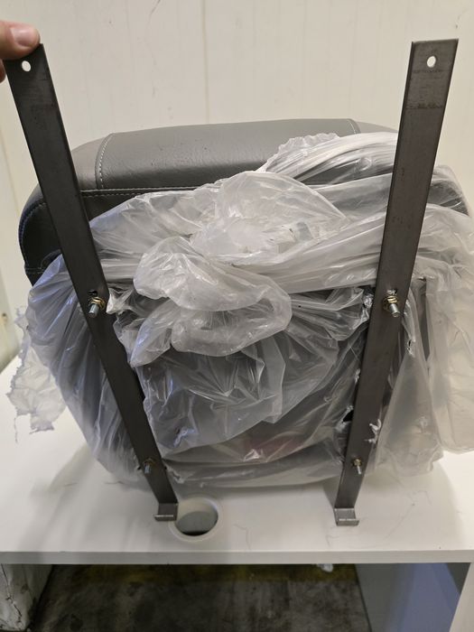 Nowe SIEDZENIE / Fotel Operarora do maszyn ( traktor koparka ładowarka