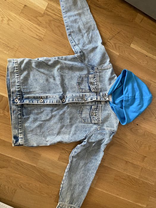 Джинсова курточка hm