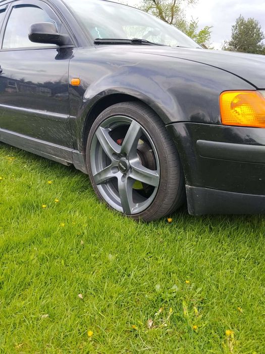 Sprzedam Alufelgi z oponami 5x112/ 18r/ ET40/ 8"/ 57,1/  225/40 18R