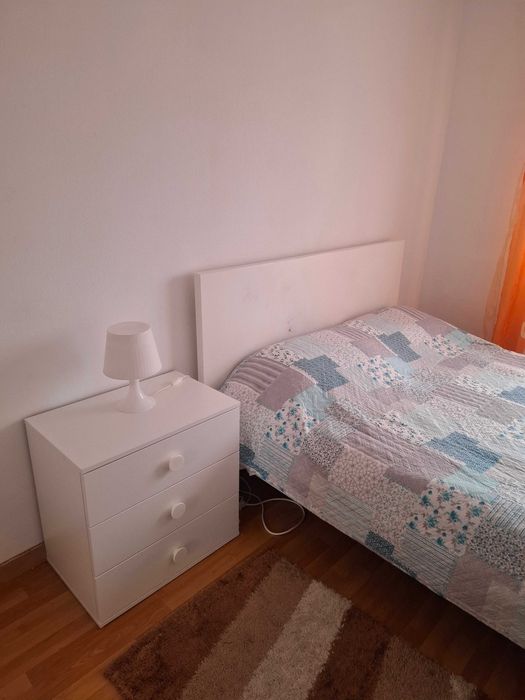Quarto a arrendar Santo António dos Cavaleiros(Cidade Nova) 400€/mês