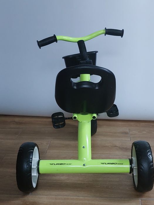 Триколісний дитячий велосипед