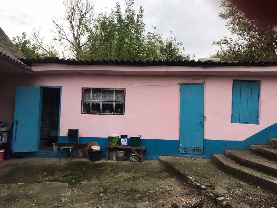 Продаж житлового будинку від власника